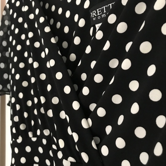 NWT Polka dot BEAUTY.   FREE gift with every purchase, what will yours be??? - Picture 7 of 9